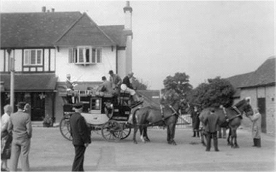 The Red Rover at the Anchor in the 1950s.